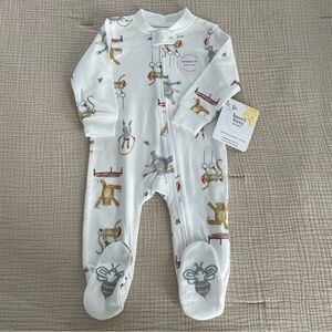 SOLD!!! NWT Burt’s Bees Baby Organic Cotton Jungle Gym Animal Print Footie 3-6M